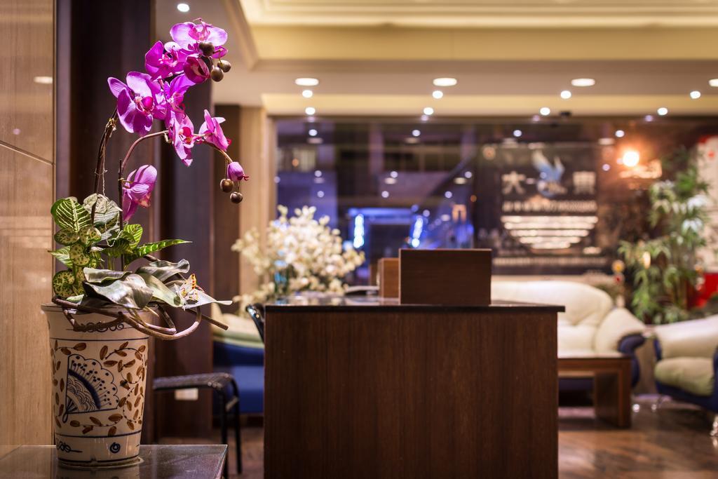 The Enterpriser Hotel Taichung Exterior foto