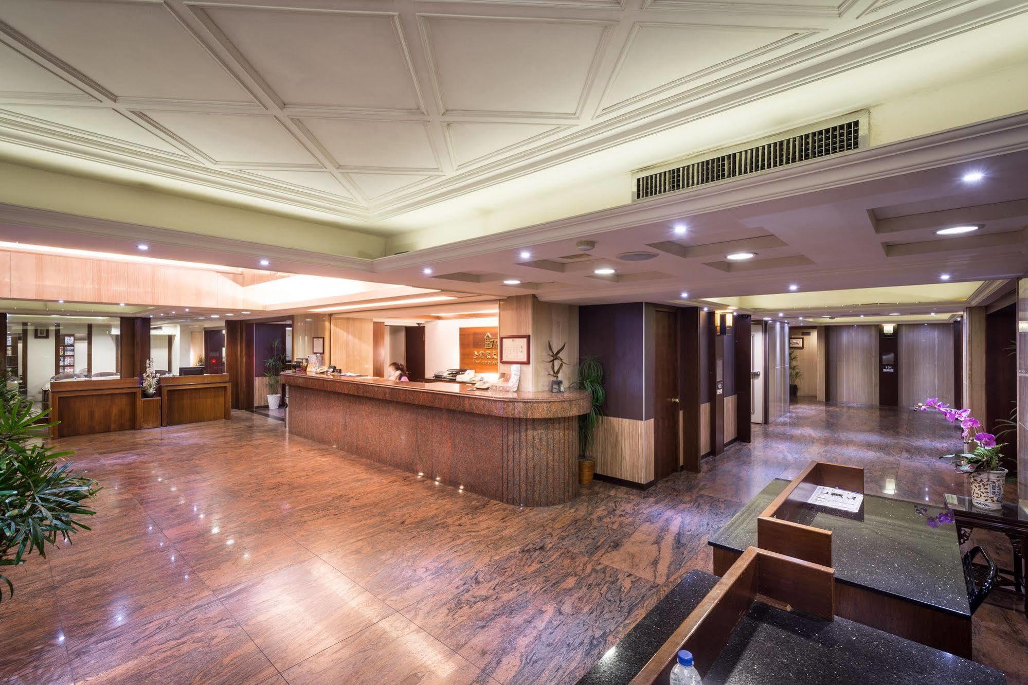 The Enterpriser Hotel Taichung Exterior foto